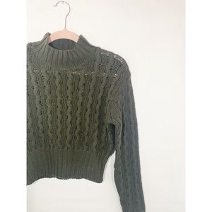 Wilfred aritzia green cable knit cropped sweater